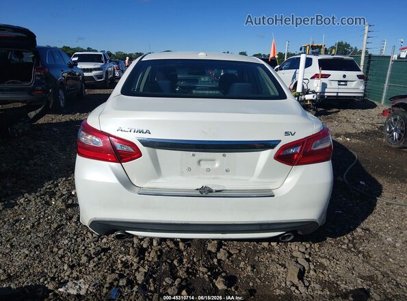 1N4AL3AP7HC239070 2017 NISSAN ALTIMA White 