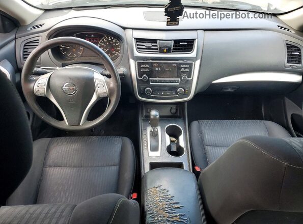 1N4AL3AP7HC259223 2017 NISSAN ALTIMA Silver Vista del salpicadero