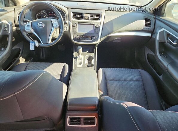 1N4AL3AP7HC476870 2017 NISSAN ALTIMA Black Dashboard view