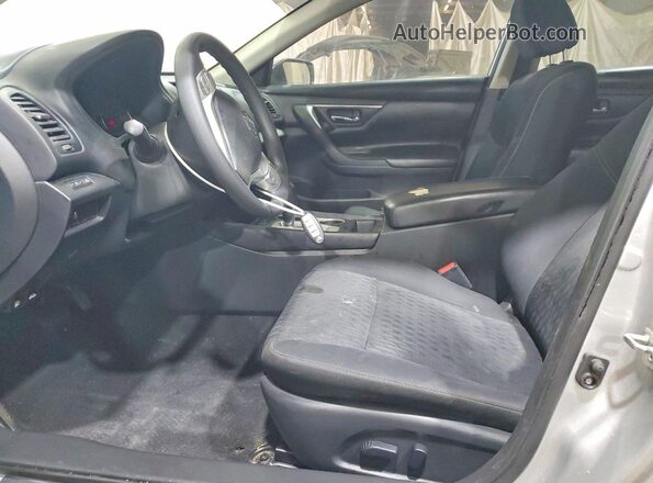 1N4AL3AP7HC490915 2017 NISSAN ALTIMA Серебряный Вид салона спереди