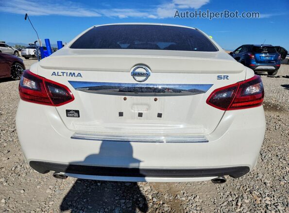1N4AL3AP7HN312653 2017 NISSAN ALTIMA White Widok z tyłu