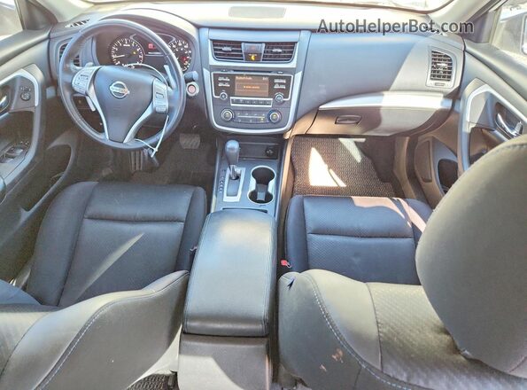1N4AL3AP7HN312653 2017 NISSAN ALTIMA White Widok deski rozdzielczej