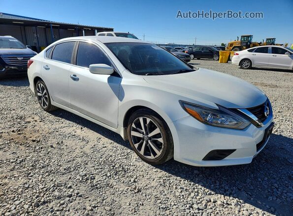 1N4AL3AP7HN312653 2017 NISSAN ALTIMA White Przód prawy