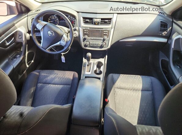 1N4AL3AP7JC159337 2018 NISSAN ALTIMA White Вид панелі приладів