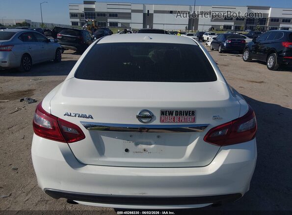 1N4AL3AP7JC170970 2018 NISSAN ALTIMA White 