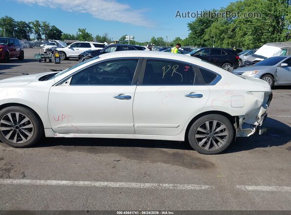 1N4AL3AP8GC198737 2016 NISSAN ALTIMA White 