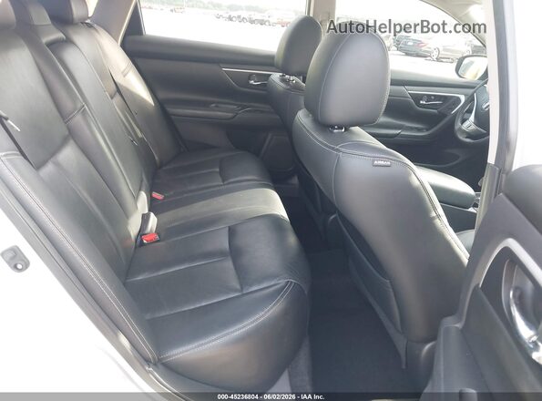 1N4AL3AP8GC292438 2016 NISSAN ALTIMA Silver 