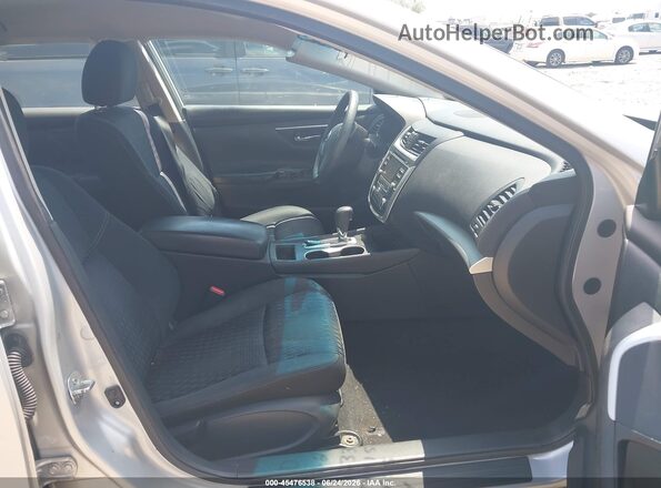 1N4AL3AP8GN369815 2016 NISSAN ALTIMA Серебряный Вид салона спереди