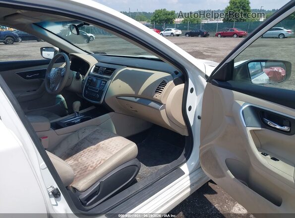 1N4AL3AP8HC129452 2017 NISSAN ALTIMA White წინა სალონის ხედი