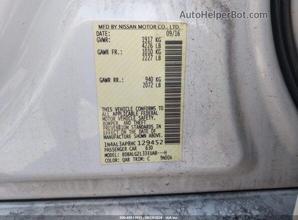 1N4AL3AP8HC129452 2017 NISSAN ALTIMA White ძრავის განყოფილების ხედი