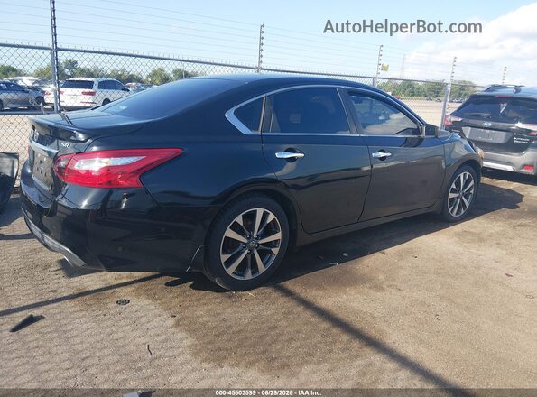 1N4AL3AP8HC147756 2017 NISSAN ALTIMA Black Tył prawy