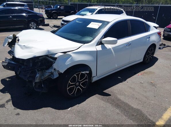 1N4AL3AP8HC149975 2017 NISSAN ALTIMA White Front left