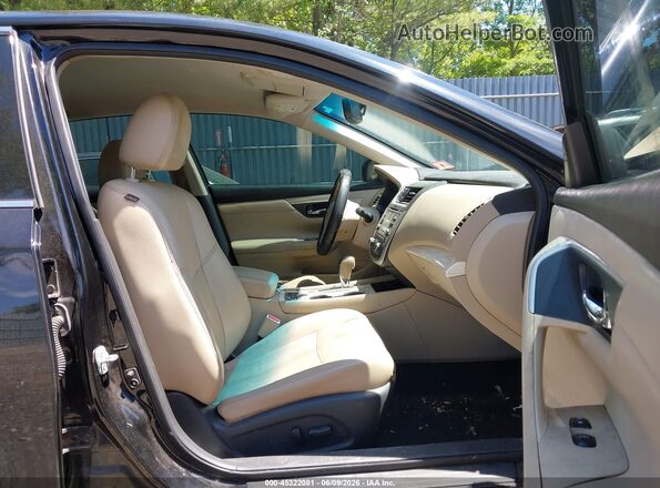 1N4AL3AP8HC185147 2017 NISSAN ALTIMA Черный Вид салона спереди