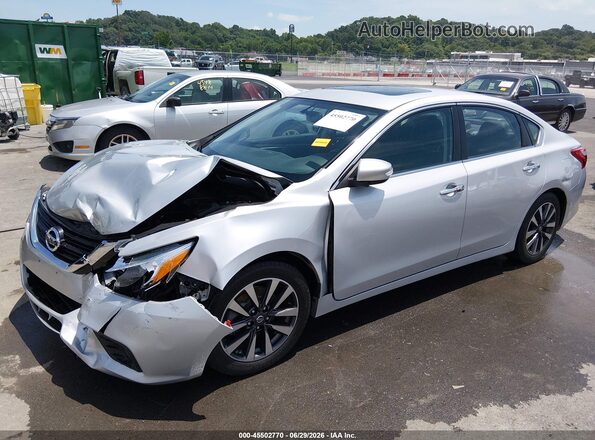 1N4AL3AP8HC194222 2017 NISSAN ALTIMA Серебряный Передняя левая четверть