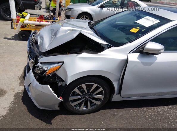 1N4AL3AP8HC194222 2017 NISSAN ALTIMA Серебряный 