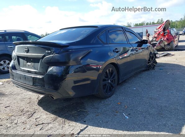 1N4AL3AP8HC196455 2017 NISSAN ALTIMA Black Tył prawy
