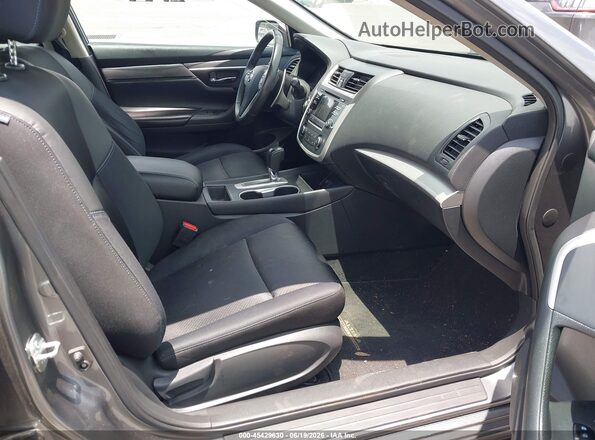 1N4AL3AP8HC236968 2017 NISSAN ALTIMA Gray Widok wnętrza z przodu