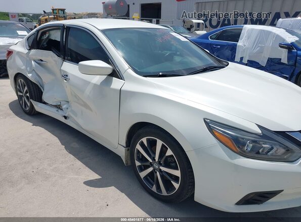 1N4AL3AP8HC488686 2017 NISSAN ALTIMA White 