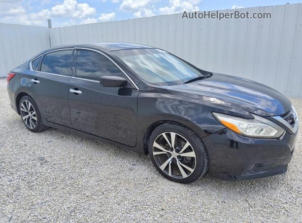 1N4AL3AP8HN331888 2017 NISSAN ALTIMA Black Przód prawy