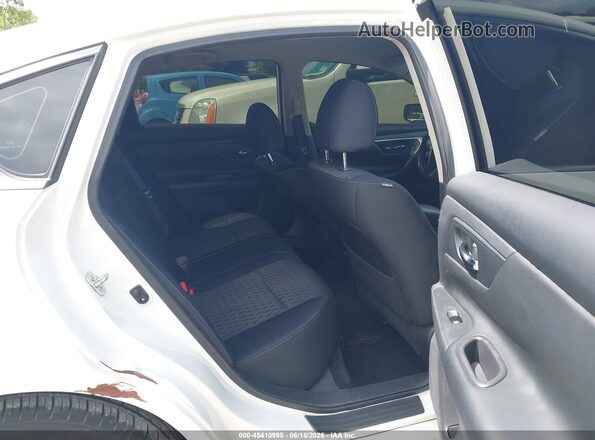 1N4AL3AP8JC107926 2018 NISSAN ALTIMA White Widok naklejki z numerem VIN
