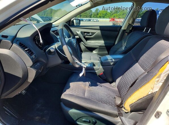 1N4AL3AP8JC115122 2018 NISSAN ALTIMA White 