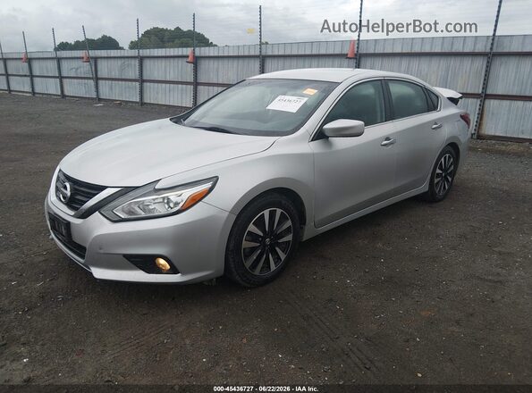 1N4AL3AP8JC237284 2018 NISSAN ALTIMA SV Silver Առջևի ձախ երեք քառորդ տեսարան