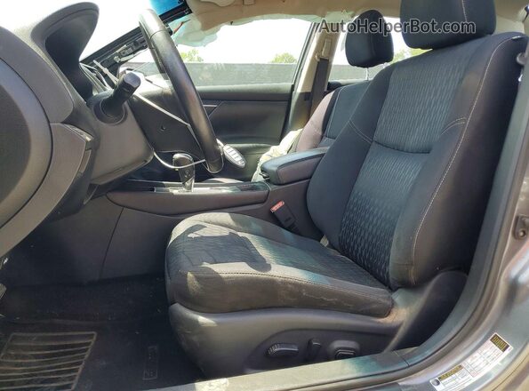 1N4AL3AP8JC263111 2018 NISSAN ALTIMA Серебряный Вид салона спереди