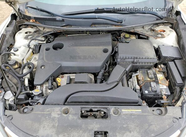 1N4AL3AP9GN366566 2016 NISSAN ALTIMA Silver Vista interior trasera