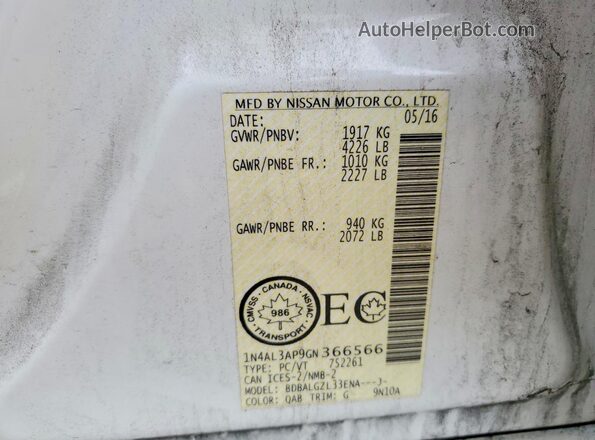 1N4AL3AP9GN366566 2016 NISSAN ALTIMA Silver Vista del compartimento del motor
