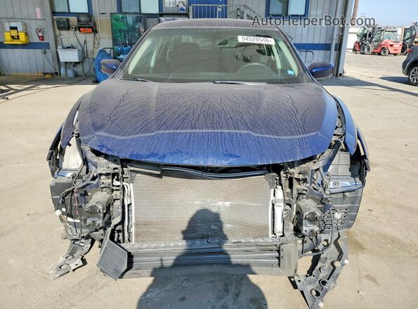 1N4AL3AP9HC161035 2017 NISSAN ALTIMA Blue Widok z przodu