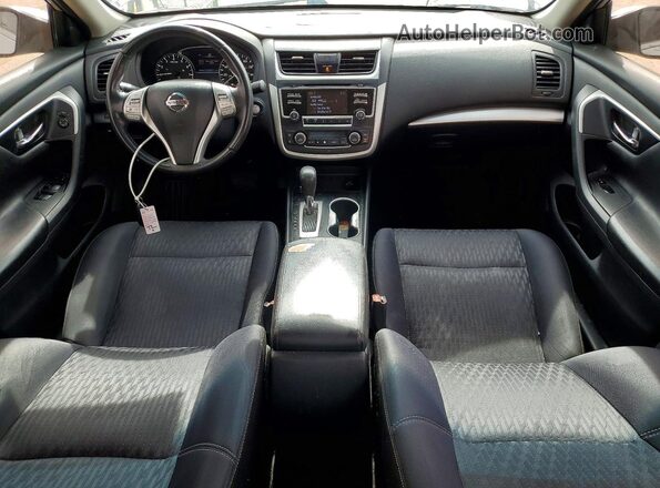 1N4AL3AP9HC230693 2017 NISSAN ALTIMA Silver Առջևի վահանակի տեսք