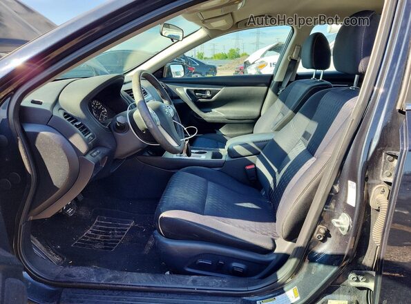 1N4AL3AP9HC230807 2017 NISSAN ALTIMA Charcoal Front interior view