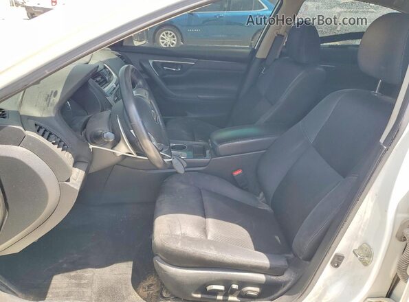 1N4AL3AP9JC151708 2018 NISSAN ALTIMA White Front interior view