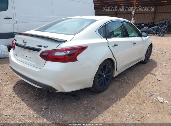 1N4AL3AP9JC161834 2018 NISSAN ALTIMA White Задня права чверть