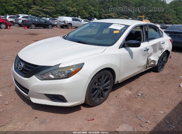 1N4AL3AP9JC161834 2018 NISSAN ALTIMA White Передня ліва чверть