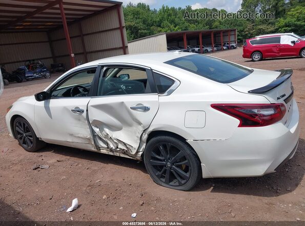 1N4AL3AP9JC161834 2018 NISSAN ALTIMA White 