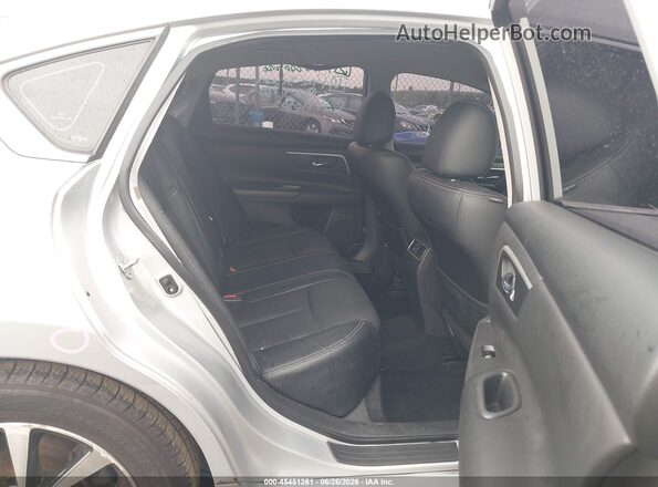 1N4AL3AP9JC163423 2018 NISSAN ALTIMA Silver VIN sticker view