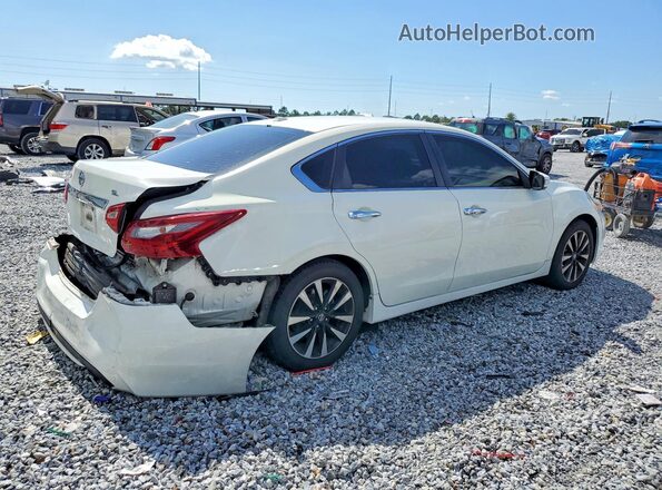 1N4AL3AP9JC174678 2018 NISSAN ALTIMA White Задня права чверть