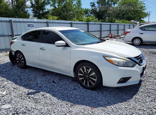 1N4AL3AP9JC174678 2018 NISSAN ALTIMA White Передня права чверть