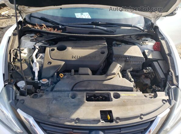 1N4AL3AP9JC175006 2018 NISSAN ALTIMA Белый Вид задней части салона