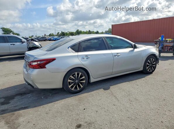 1N4AL3AP9JC177502 2018 NISSAN ALTIMA Silver უკანა მარჯვენა