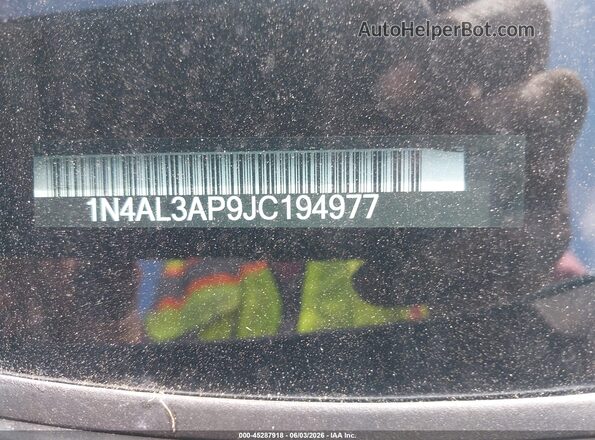 1N4AL3AP9JC194977 2018 NISSAN ALTIMA Gray ძრავის განყოფილების ხედი