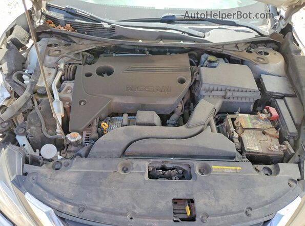 1N4AL3AP9JC196390 2018 NISSAN ALTIMA Silver Vista interior trasera