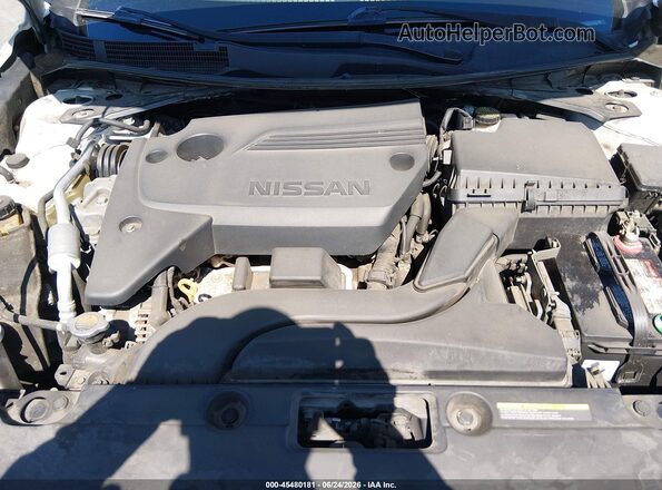 1N4AL3AP9JC230182 2018 NISSAN ALTIMA White უკანა ხედი