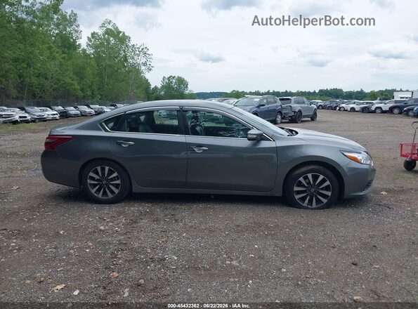 1N4AL3AP9JC243823 2018 NISSAN ALTIMA Gray Rear interior view
