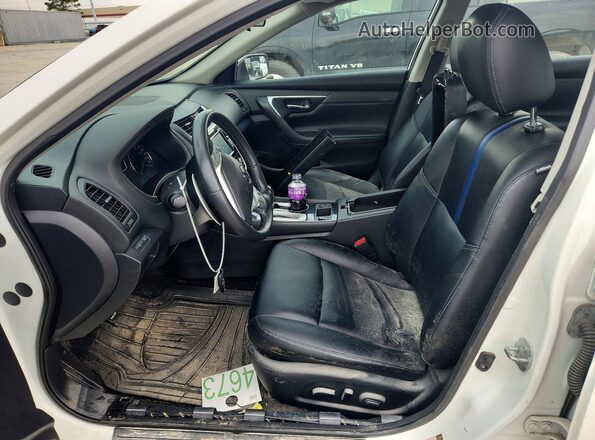 1N4AL3AP9JC271525 2018 NISSAN ALTIMA White Սալոնի դիմացի տեսք