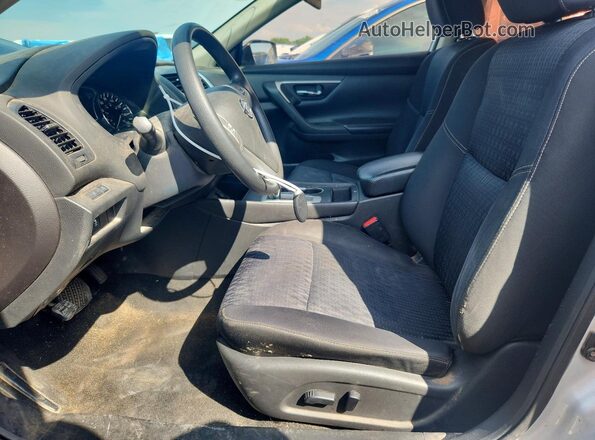 1N4AL3APXGC163357 2016 NISSAN ALTIMA Серебряный Вид салона спереди