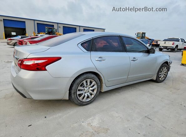 1N4AL3APXGC163357 2016 NISSAN ALTIMA Серебряный Задняя правая четверть