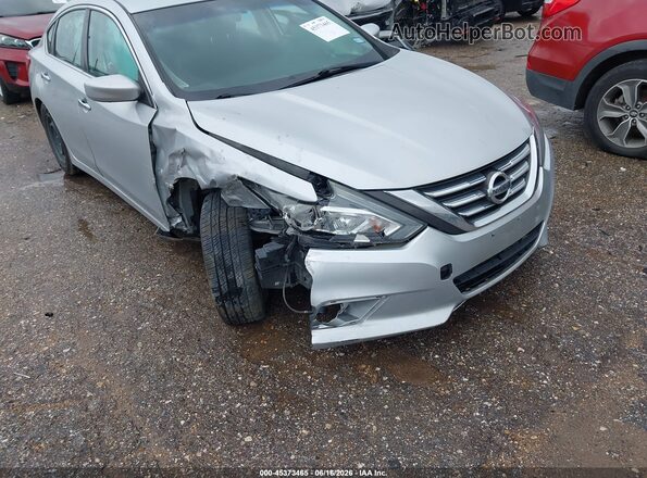 1N4AL3APXGC226960 2016 NISSAN ALTIMA Silver Widok z przodu