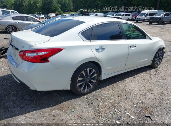 1N4AL3APXHC123331 2017 NISSAN ALTIMA White Հետևի աջ